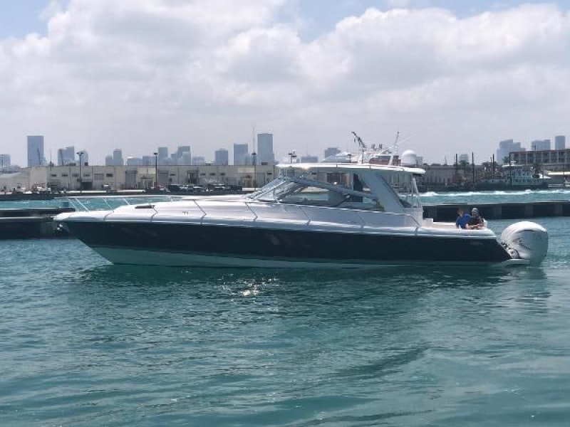 Intrepid-475 Sport Yacht 2019-Renegade Miami Beach-Florida-United States-1316726-featured