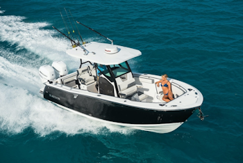 Photo of 2022 BLACKFIN 272 CC