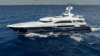 Photo of 2006 TRINITY YACHTS Tri-Deck MY