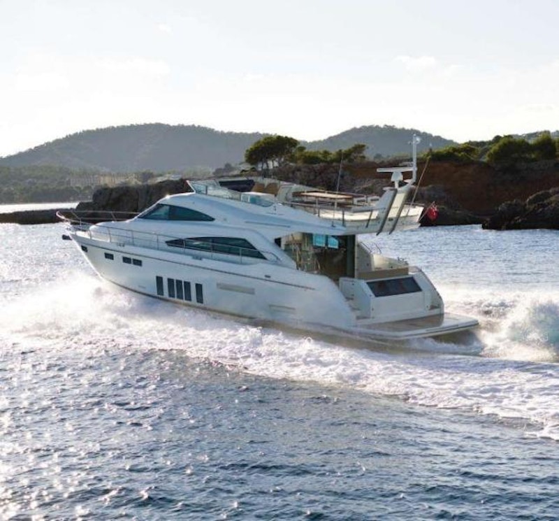 Fairline-Squadron 65 2013 -Norwalk-United States-Manufacturer Provided Image-457582-featured