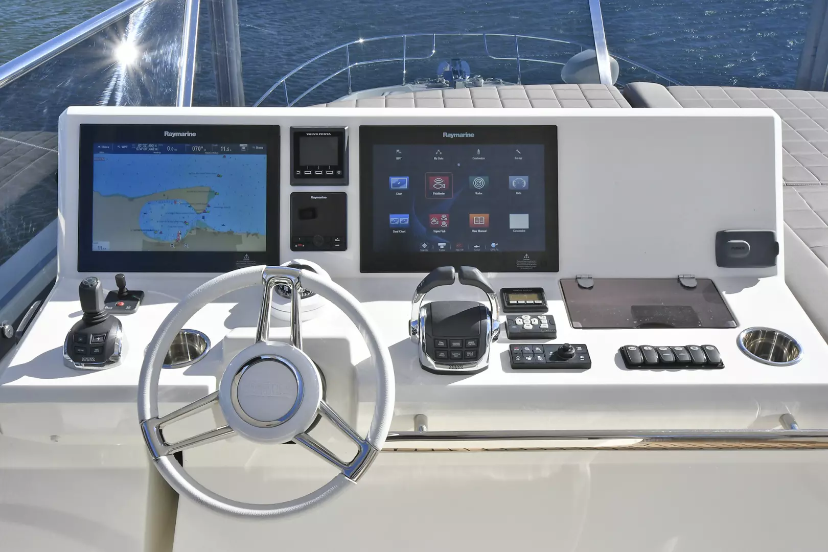 Prestige 680 Flybridge-2023-ON ORDER Staten Island-New York-United StatesFlybridge Helm Station  1083786