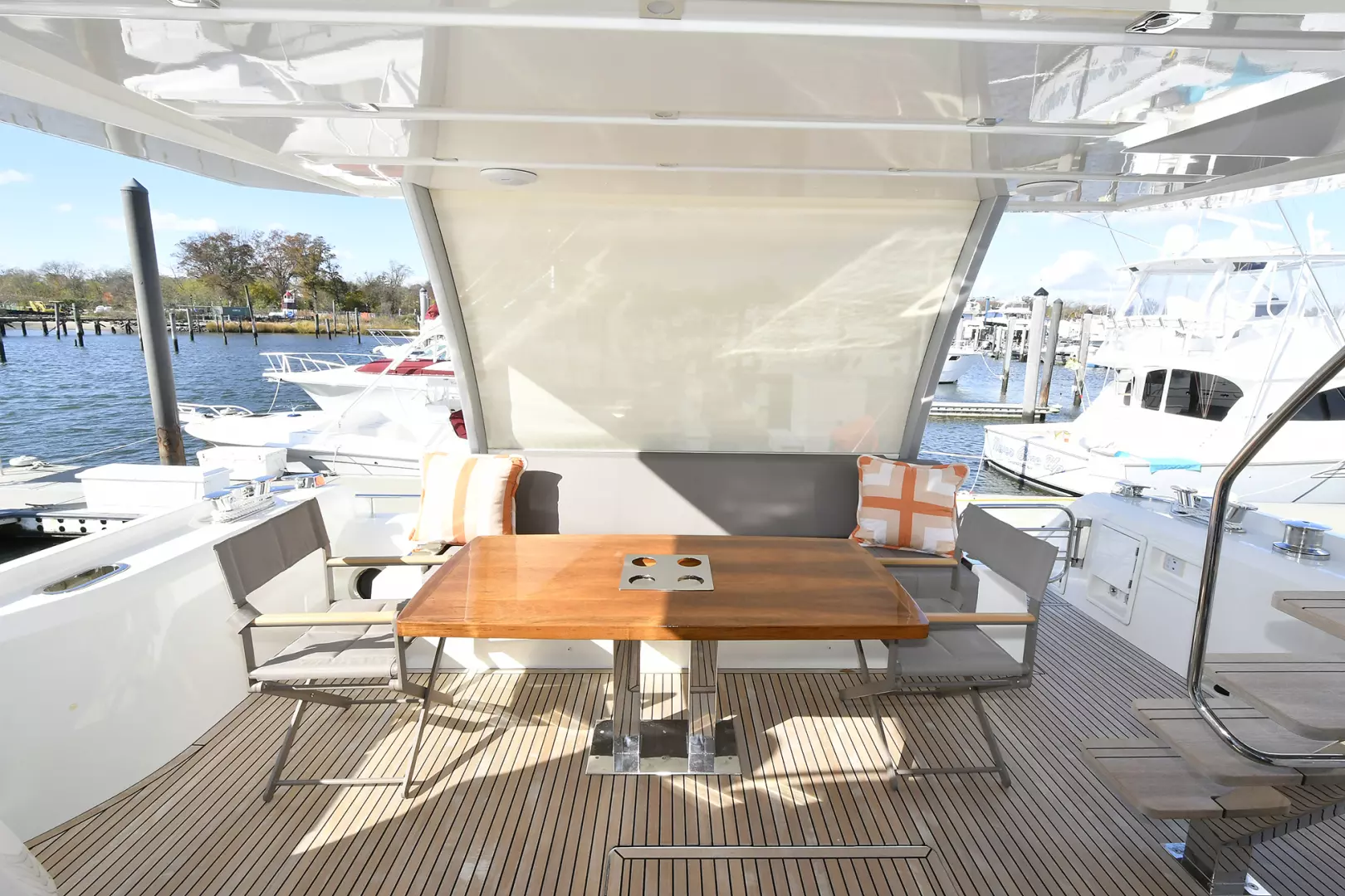 Prestige 680 Flybridge-2023-ON ORDER Staten Island-New York-United StatesCockpit Electric Sunshade 1083775
