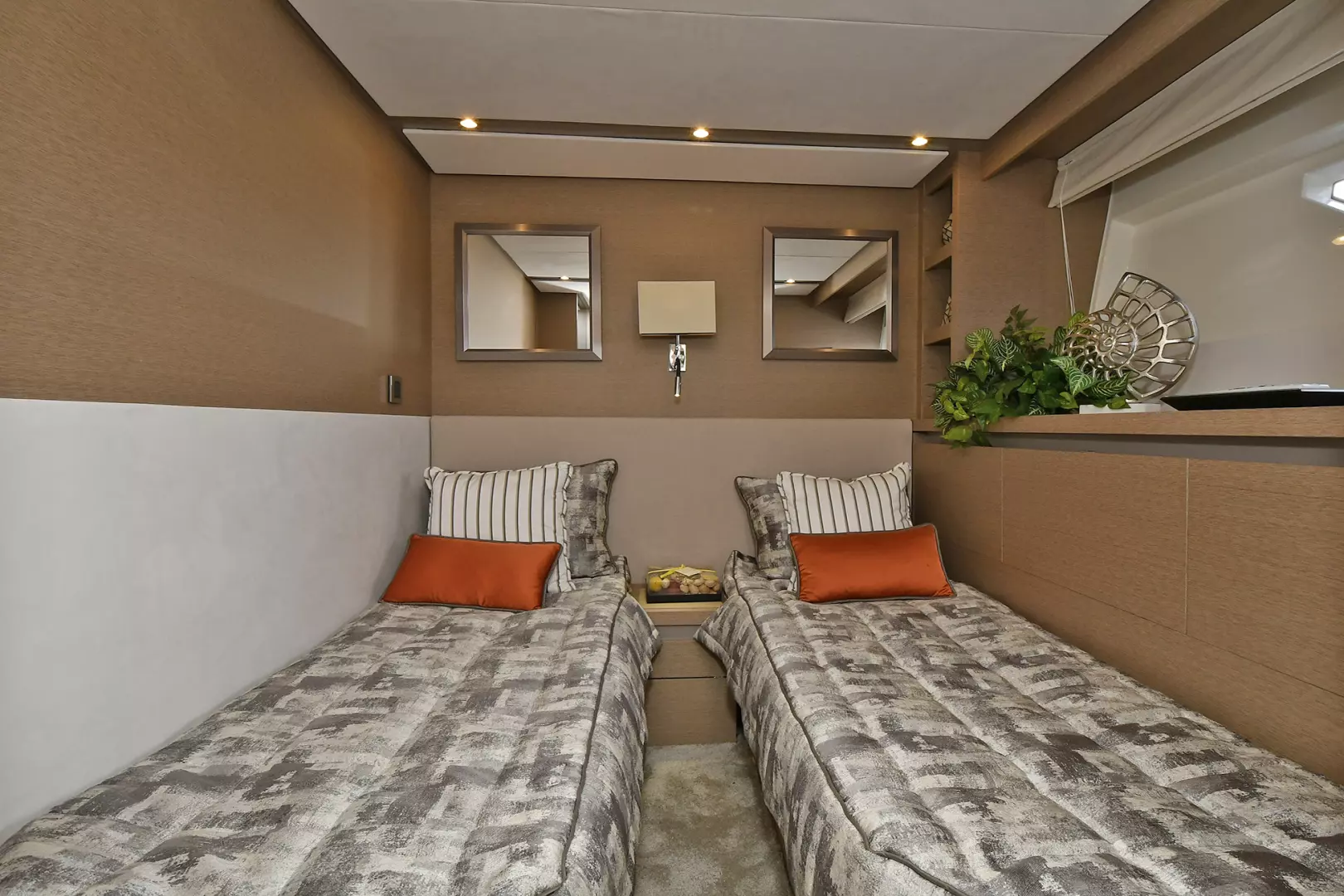 Prestige 680 Flybridge-2023-ON ORDER Staten Island-New York-United StatesGuest Stateroom  1083831