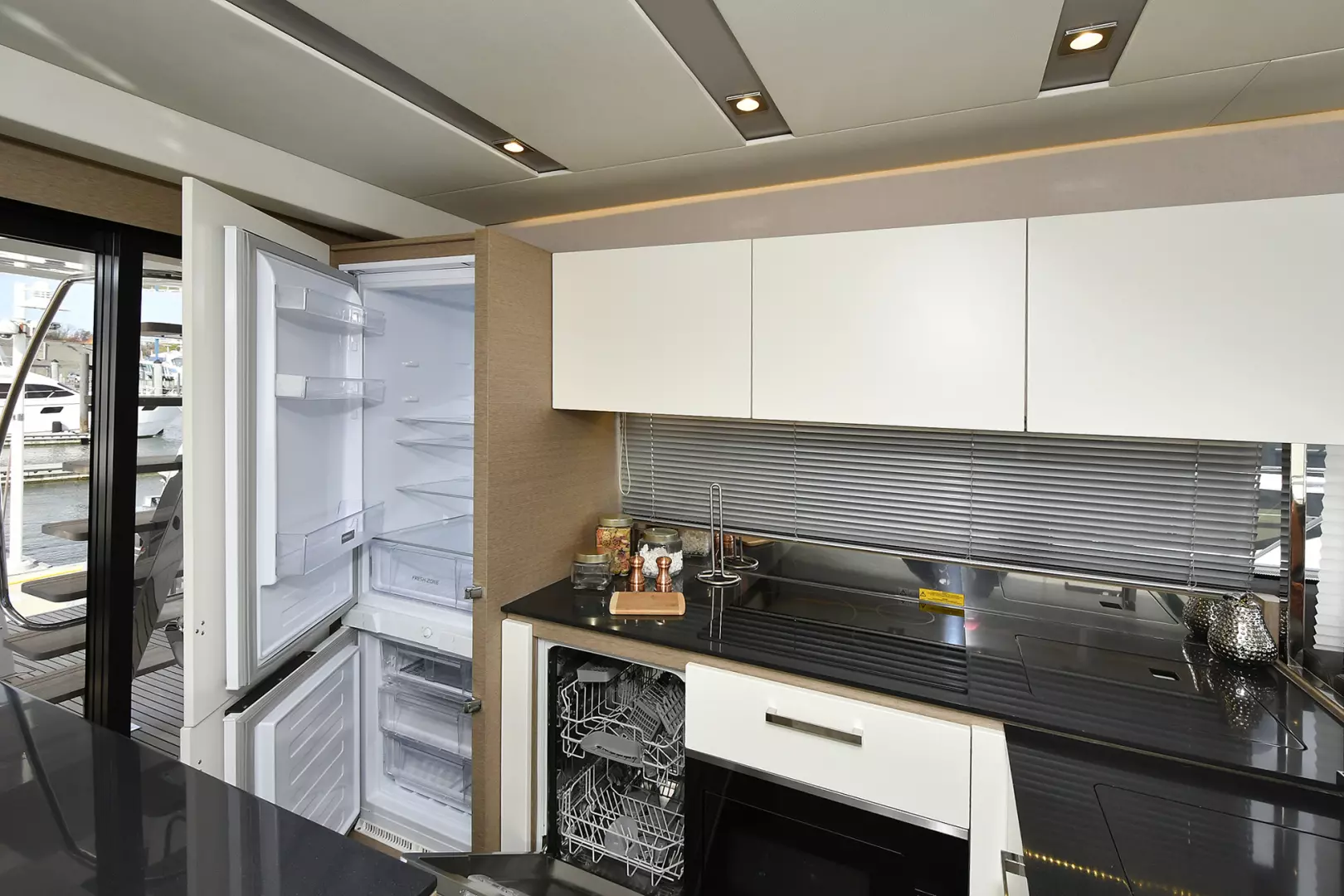 Prestige 680 Flybridge-2023-ON ORDER Staten Island-New York-United StatesGalley 1083791