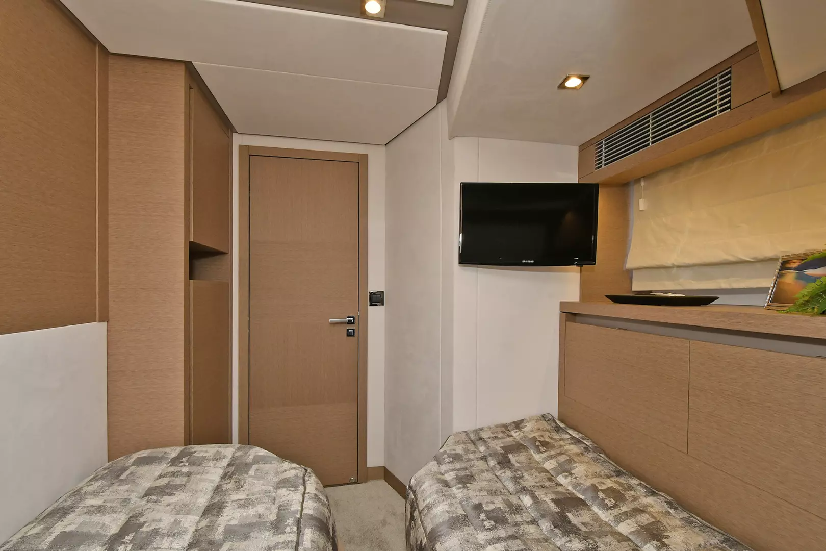 Prestige 680 Flybridge-2023-ON ORDER Staten Island-New York-United StatesGuest Stateroom  Aft View 1083830