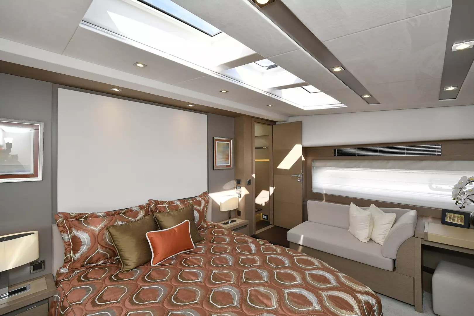 Prestige 680 Flybridge-2023-ON ORDER Staten Island-New York-United StatesMaster Stateroom  1083835