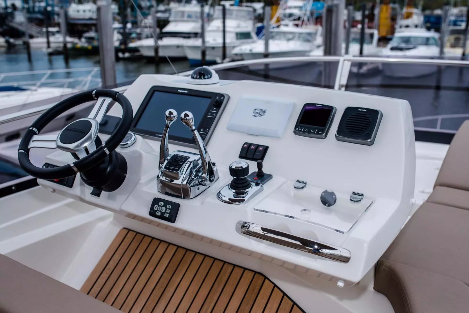 Prestige 550 Flybridge-2015-Marinas Jule Norwalk-Connecticut-United States 783280