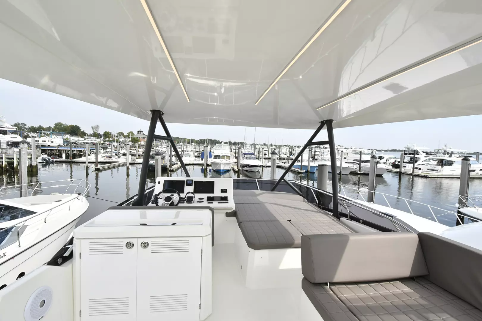 Prestige 520 Flybridge-2025-ON ORDER Staten Island-New York-United StatesFlybridge 1072968