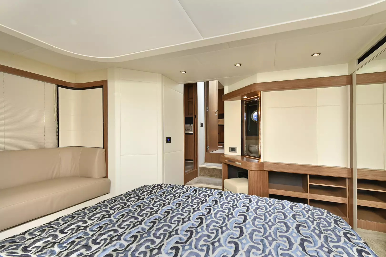 Absolute 50 Fly-2024-ON ORDER Staten Island-New York-United StatesMaster Stateroom  1073084