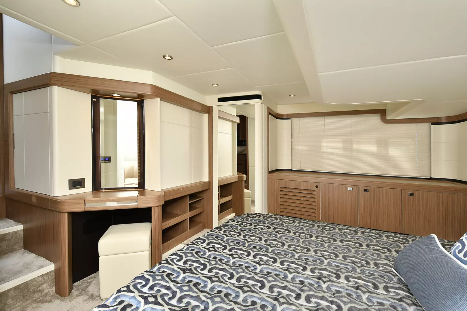 Absolute 50 Fly-2024-ON ORDER Staten Island-New York-United StatesMaster Stateroom  1073086