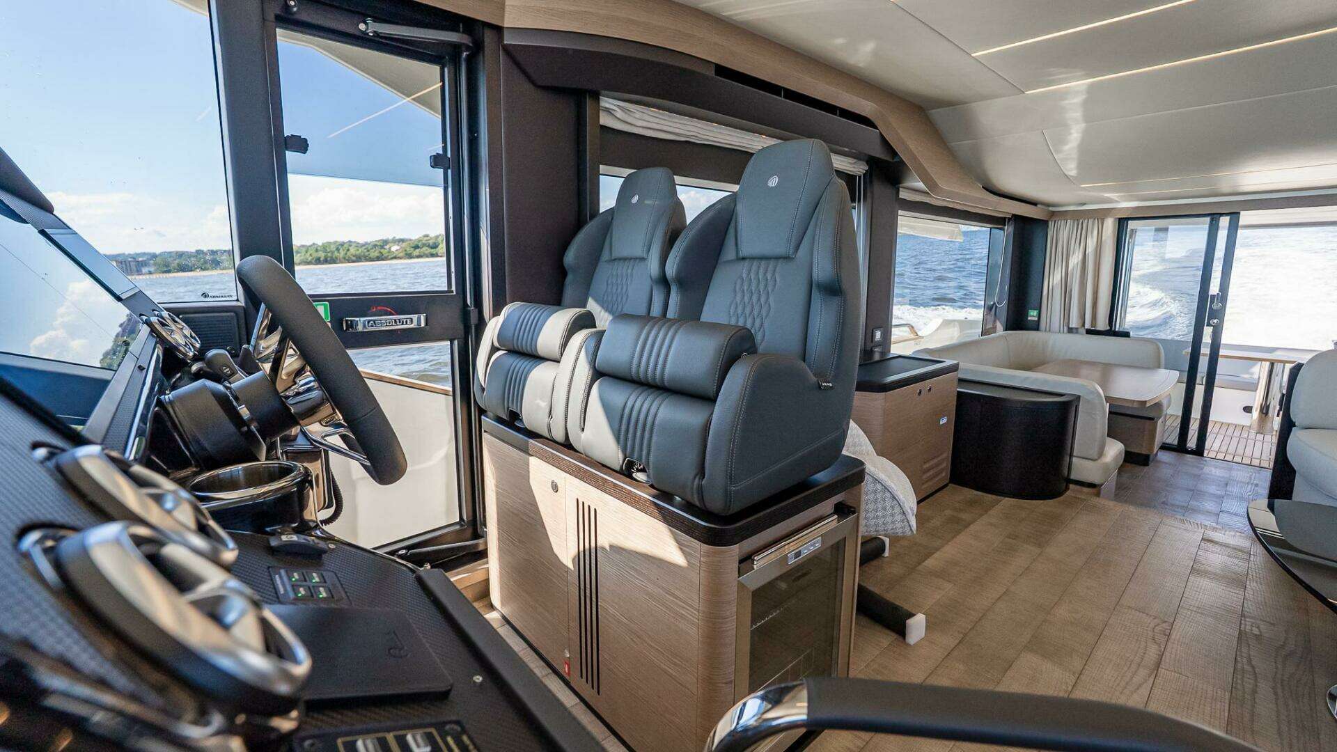 Absolute Navetta 58-2026-IN STOCK-AVAILABLE NOW Staten Island-New York-United States 5624448