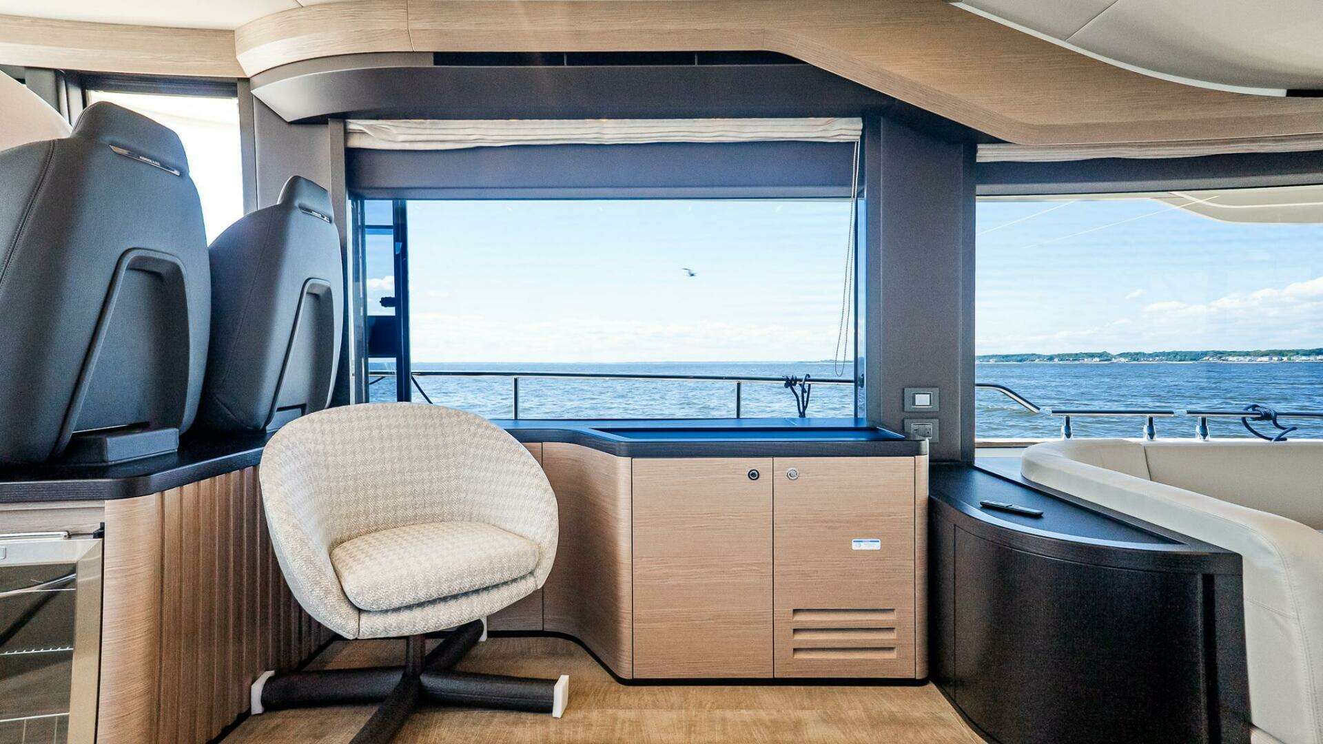 Absolute Navetta 58-2026-IN STOCK-AVAILABLE NOW Staten Island-New York-United States 5624433