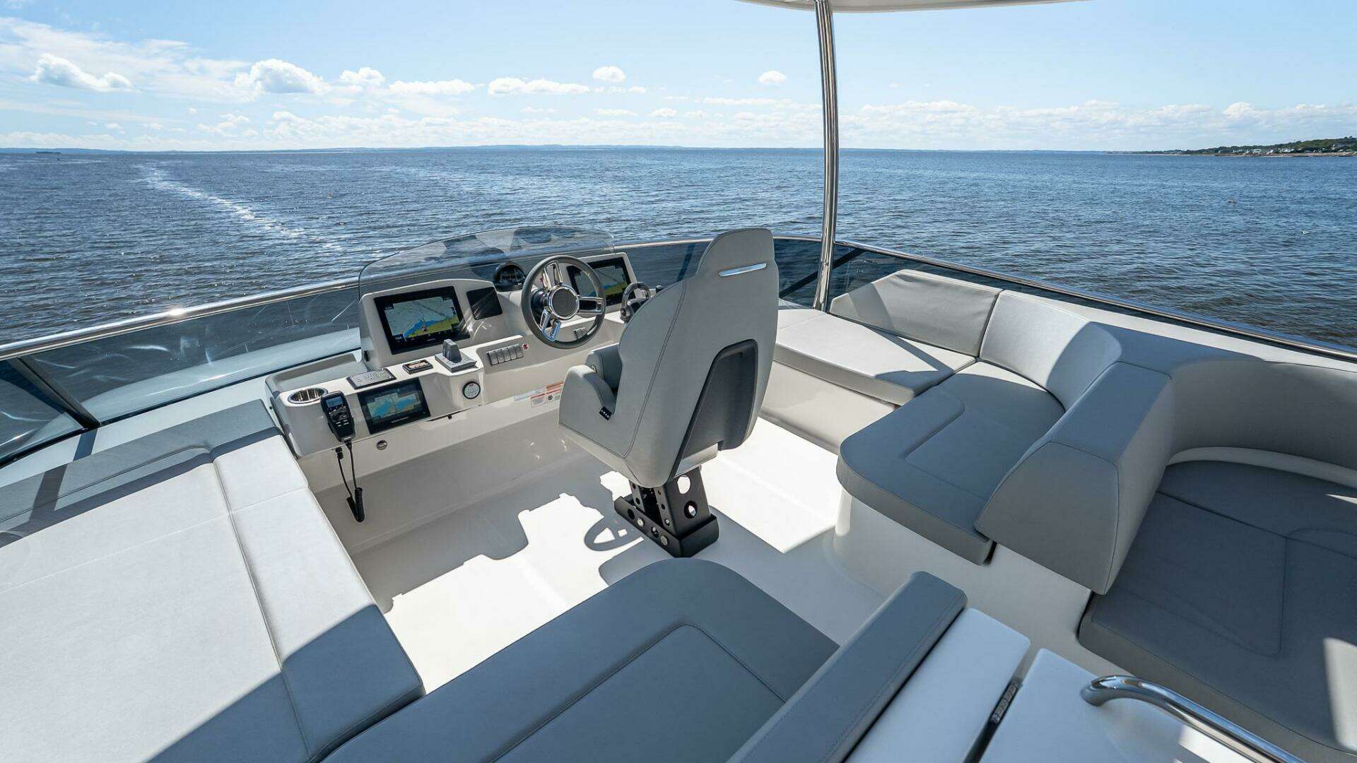 Absolute Navetta 58-2026-IN STOCK-AVAILABLE NOW Staten Island-New York-United States 5624420