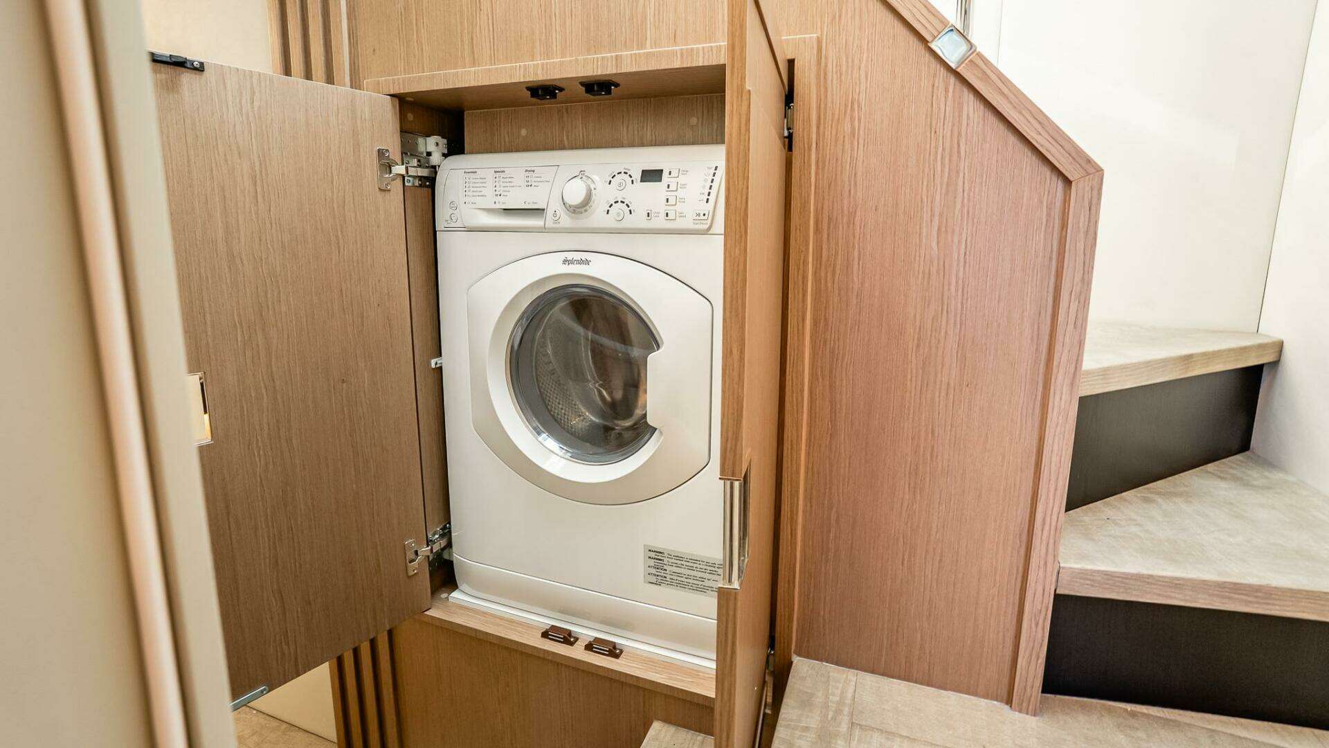 Absolute Navetta 58-2026-IN STOCK-AVAILABLE NOW Staten Island-New York-United States 5624461