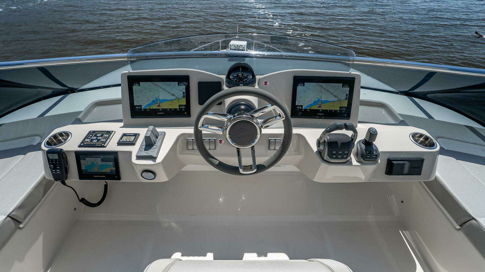 Absolute Navetta 58-2026-IN STOCK-AVAILABLE NOW Staten Island-New York-United States 5624421