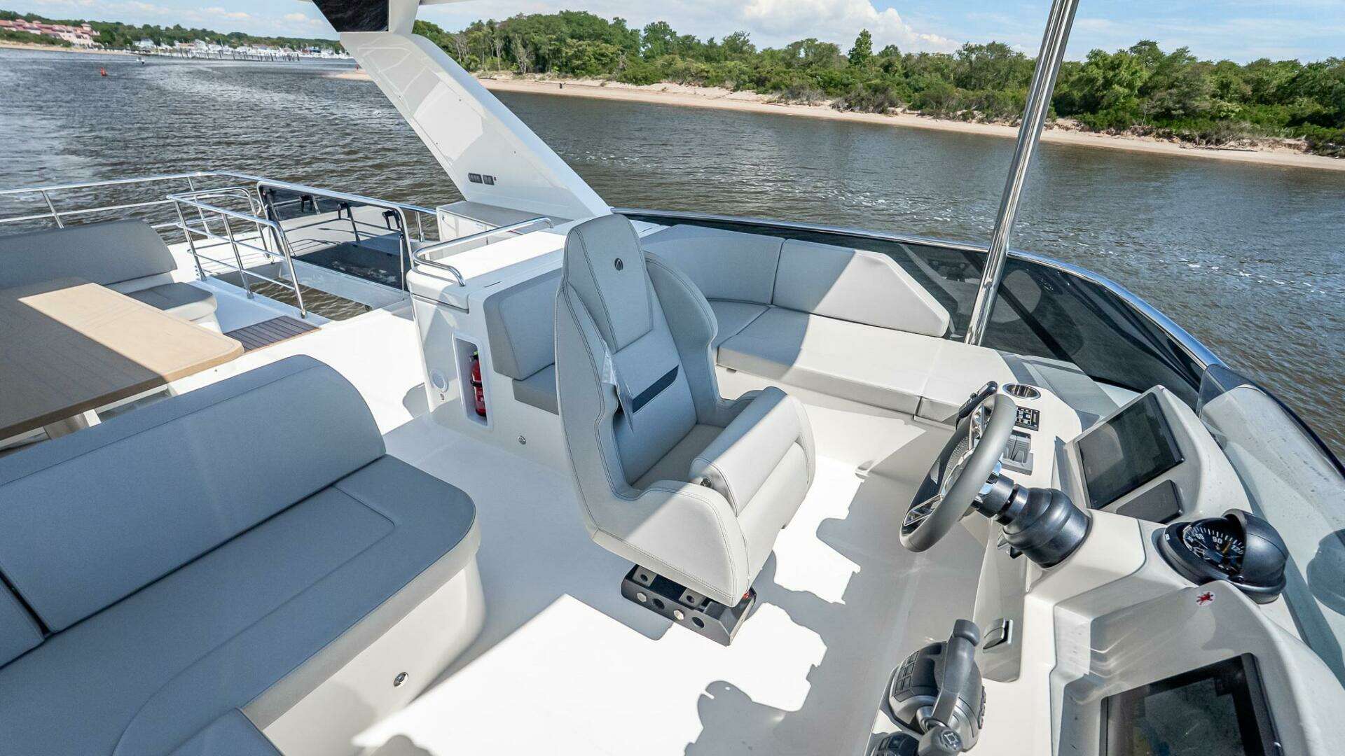 Absolute Navetta 58-2026-IN STOCK-AVAILABLE NOW Staten Island-New York-United States 5624423