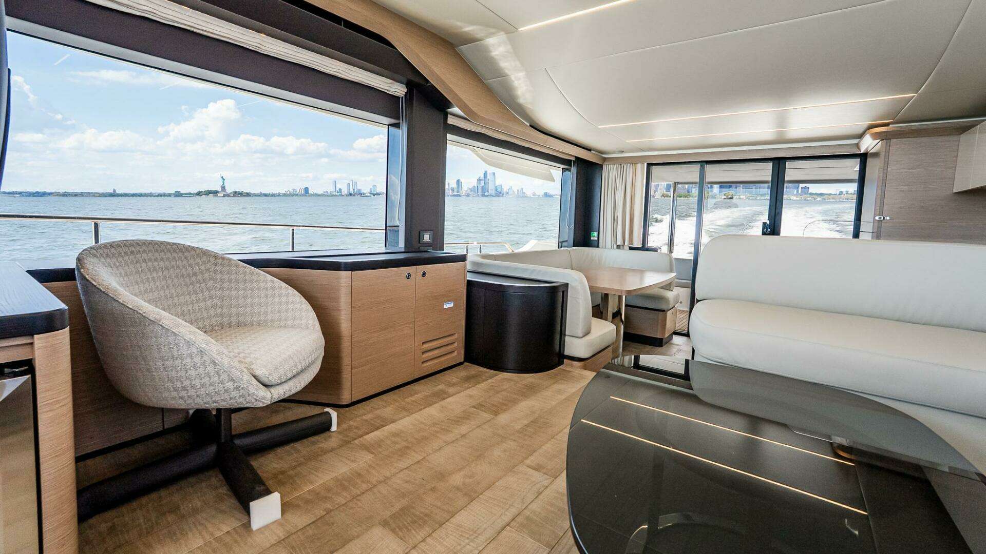 Absolute Navetta 58-2026-IN STOCK-AVAILABLE NOW Staten Island-New York-United States 5624443