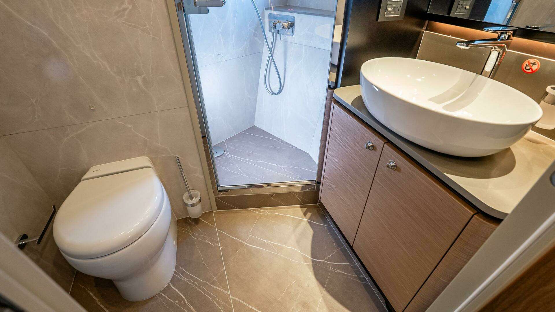 Absolute Navetta 58-2026-IN STOCK-AVAILABLE NOW Staten Island-New York-United States 5624464