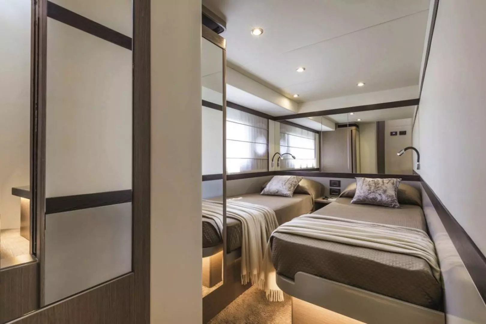 Absolute Navetta 48-2026-ON ORDER Staten Island-New York-United StatesGuest Stateroom  1196433