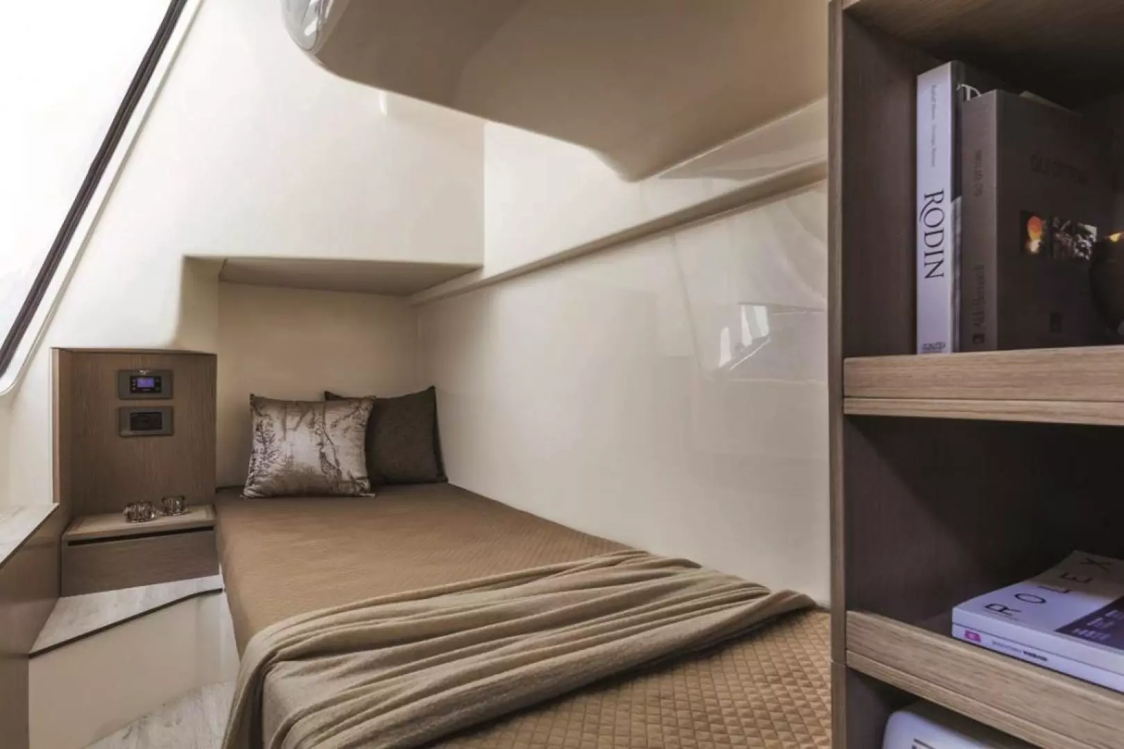 Absolute Navetta 48-2026-ON ORDER Staten Island-New York-United StatesCrew Quarters 1196434