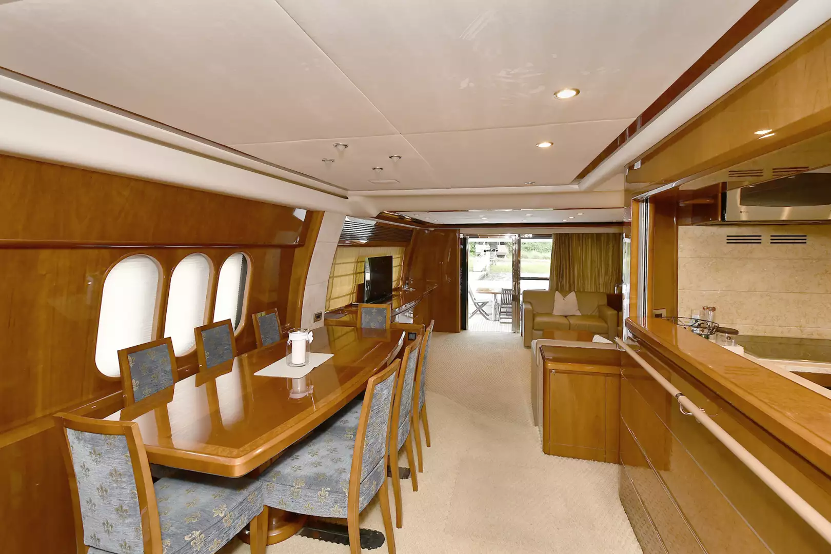 Princess 84 Flybridge-2006-Impromptu II Center Island-New York-United StatesGalley/ Dining Table 1068771