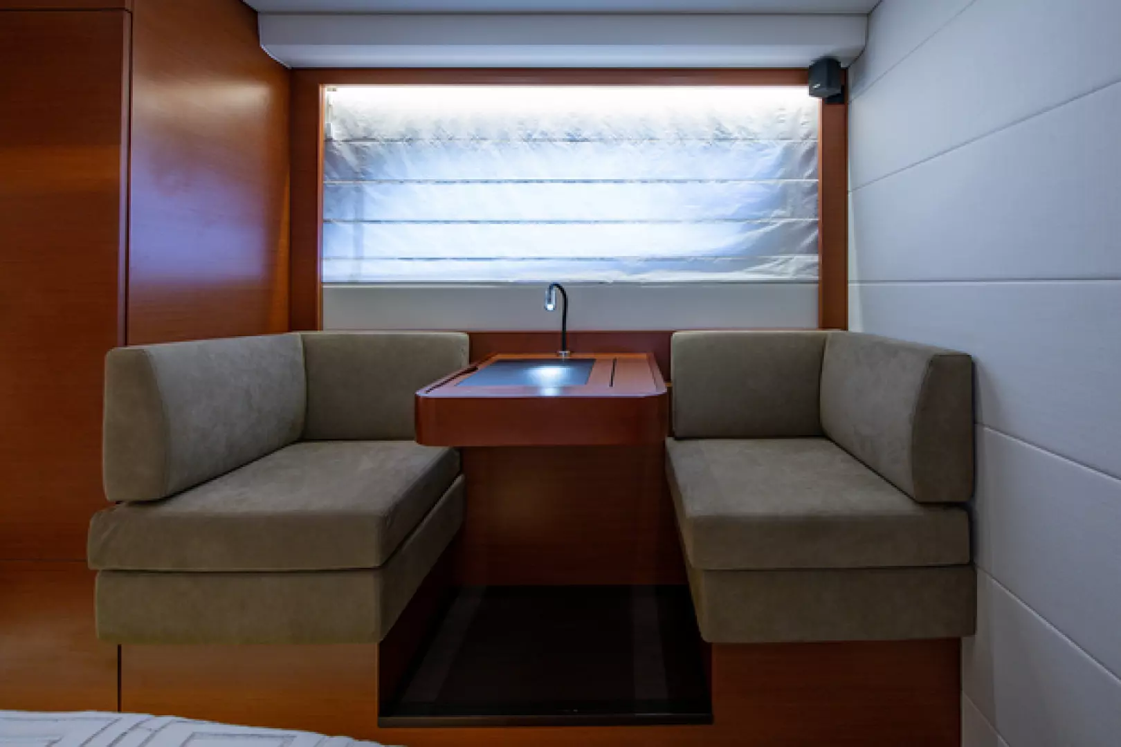 Prestige 500 S-2017-Arcadia New York-New York-United StatesMaster Stateroom  Settee 1126229