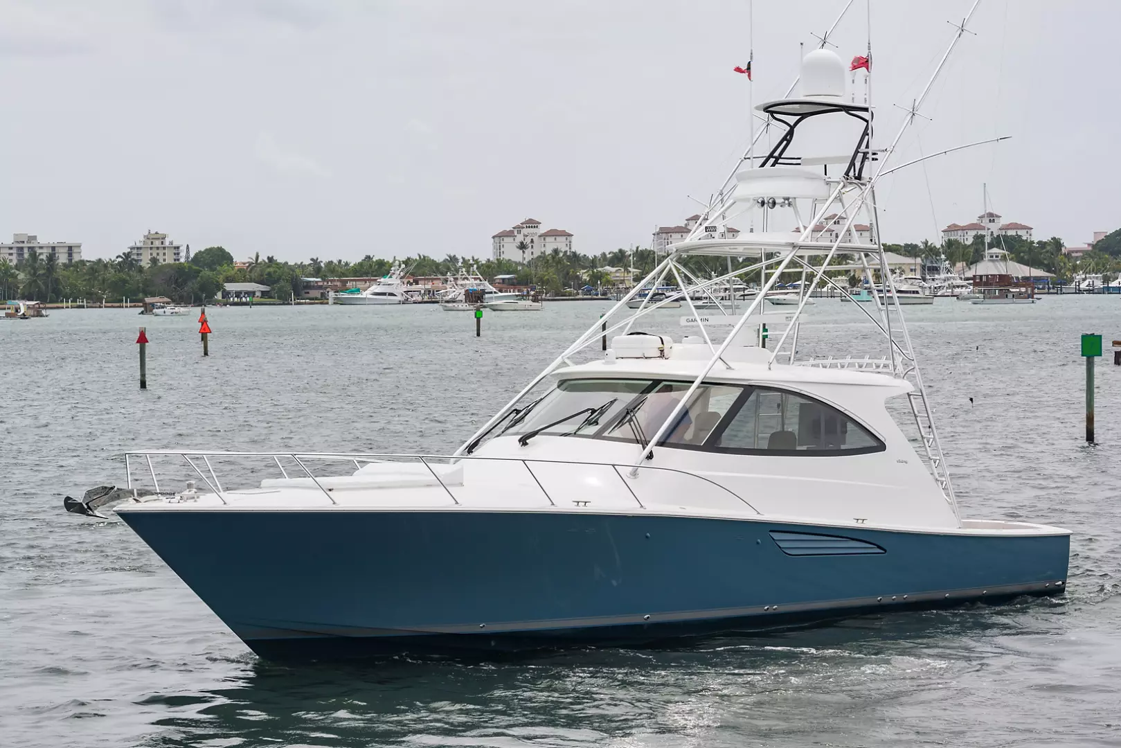2018 Viking 52 Sport Tower Yacht For Sale | Five Cays | SI Yachts