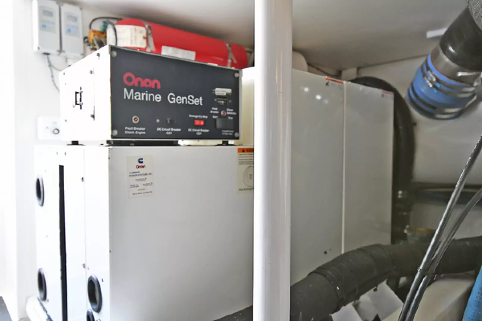 Viking 50 Convertible-2001-Reel Savage Freeport-New York-United StatesEngine Room 1203812