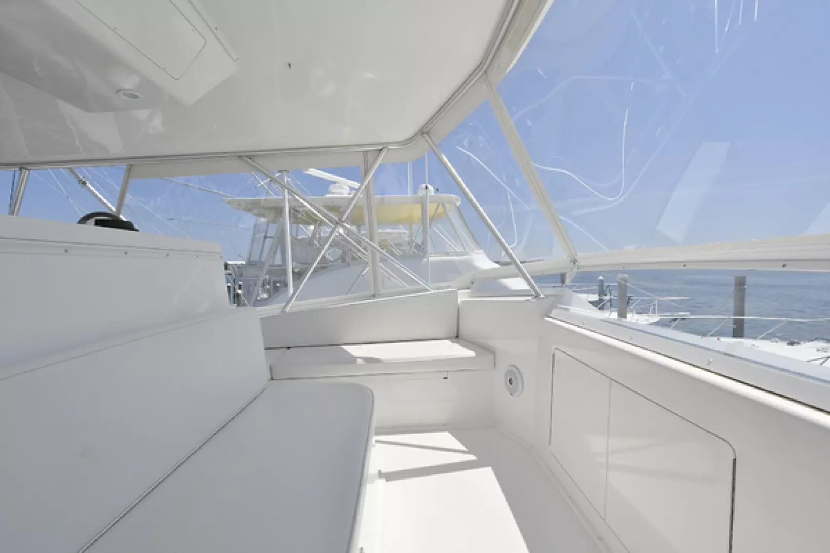 Viking 50 Convertible-2001-Reel Savage Freeport-New York-United StatesForward Flybridge Seating 1203792