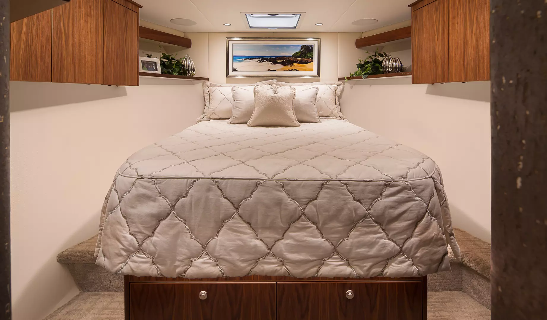 Viking 68 Convertible-2026-NEW BUILD Staten Island-New York-United StatesVIP Stateroom  1208821