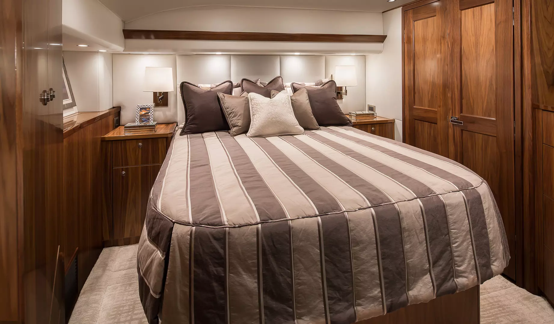 Viking 68 Convertible-2026-NEW BUILD Staten Island-New York-United StatesMaster Stateroom  1208825