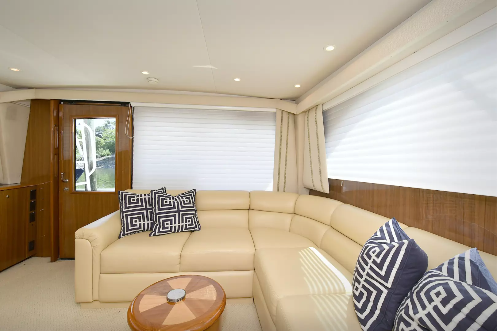 Viking 52 Convertible-2006-Relentless Westport-Connecticut-United StatesSalon  1212124