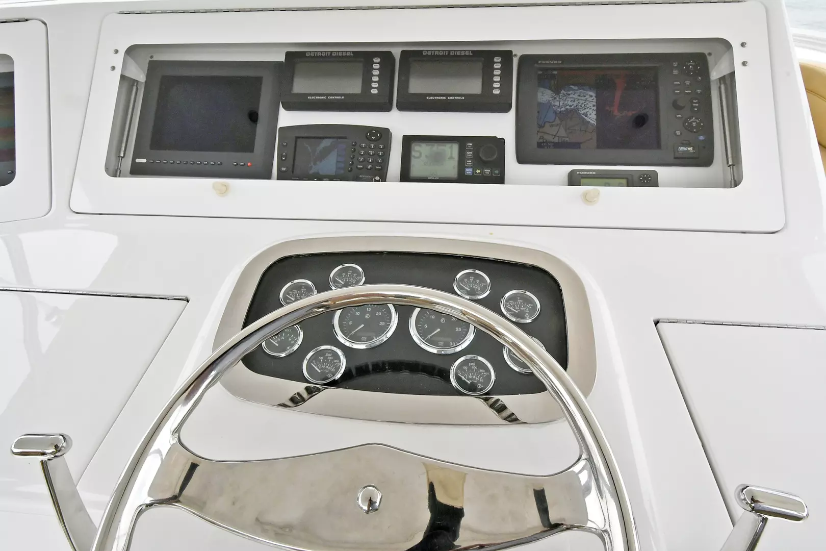 Viking 56 Convertible with Mezzanine-2004-Katherin Whitestone-New York-United StatesHelm Station  1221465