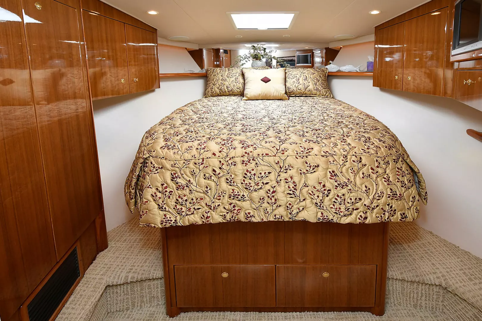Viking 56 Convertible-2006-On The Ball Montauk-New York-United StatesVIP  Stateroom 1240892