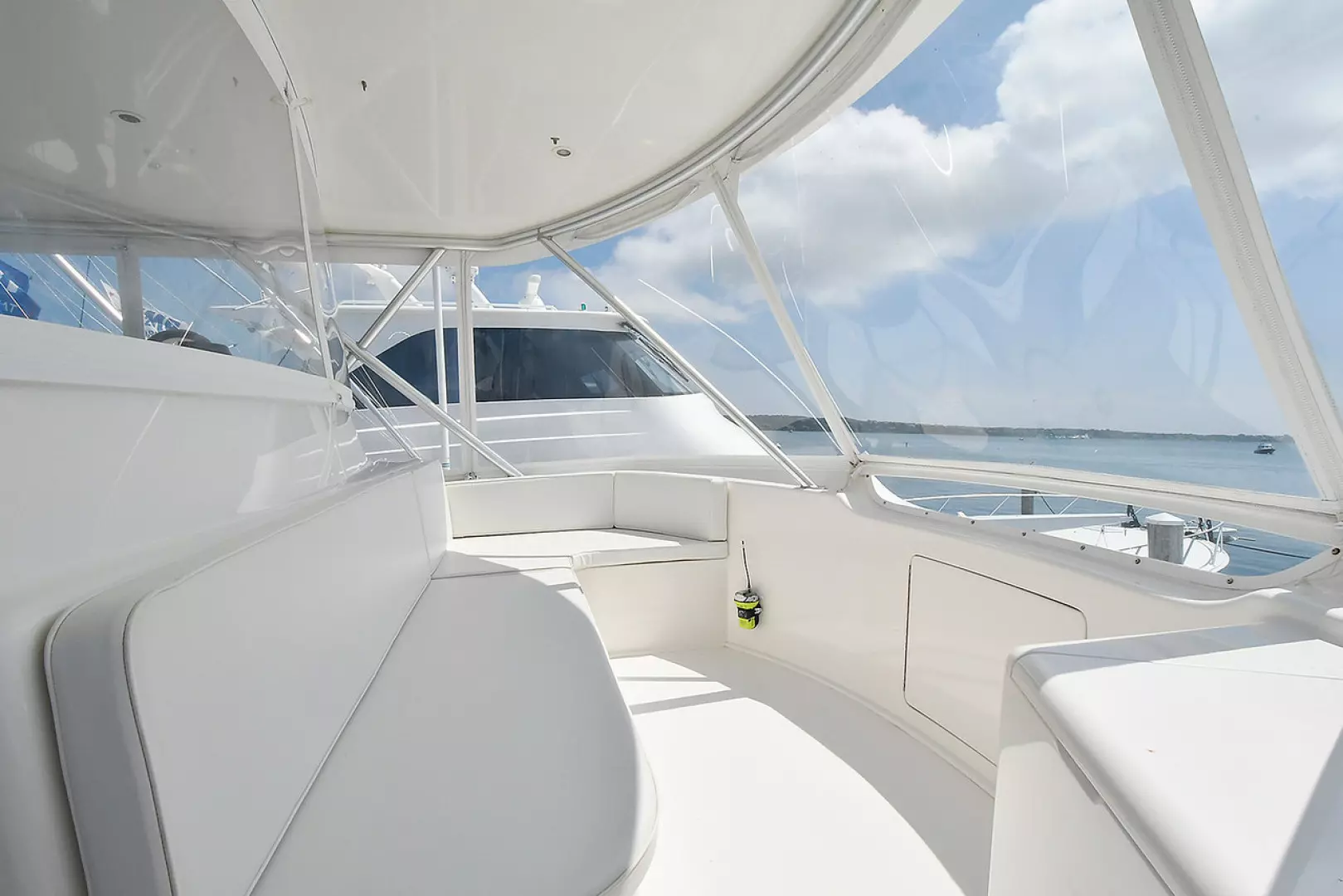 Viking 56 Convertible-2006-On The Ball Montauk-New York-United StatesFlybridge Seating  1240881