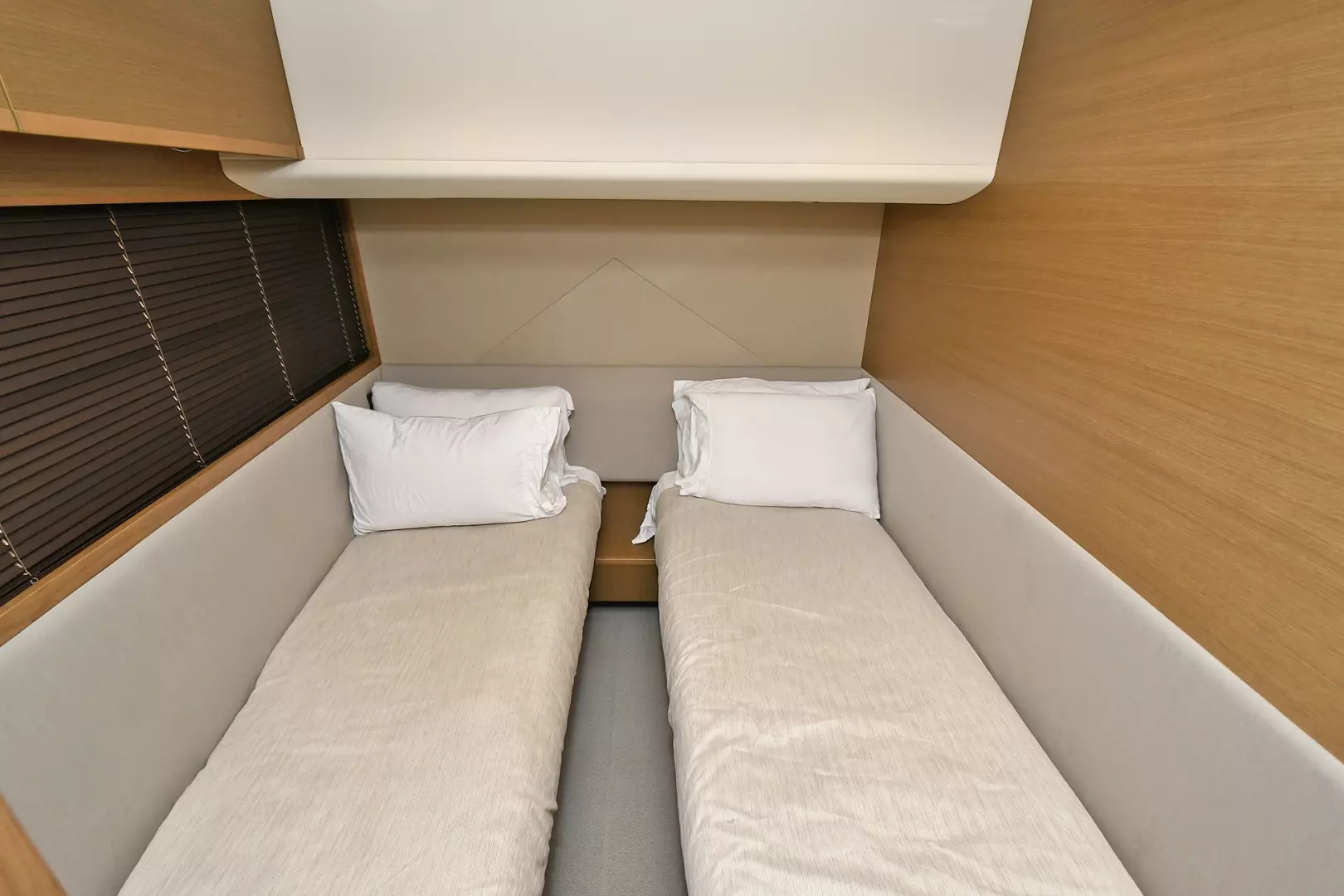 Princess 52 Flybridge-2016-About Time Montauk-New York-United StatesGuest Stateroom  1316569
