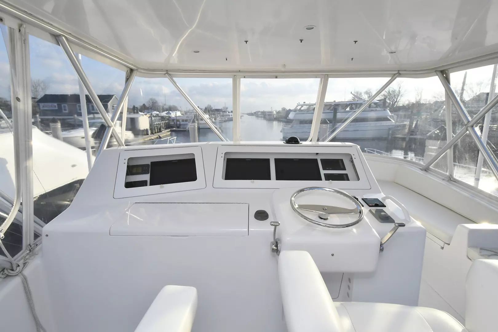 Viking 45 Convertible-2005-JACKPOT Montauk-New York-United StatesHelm Station  1341111