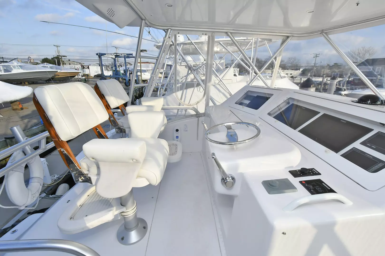 Viking 45 Convertible-2005-JACKPOT Montauk-New York-United StatesHelm Station  1341110