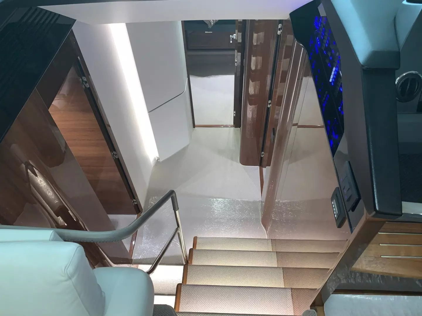 Princess S65 Sportbridge-2017-Out A Here Long Island-New York-United StatesCompanionway to Staterooms 1353749