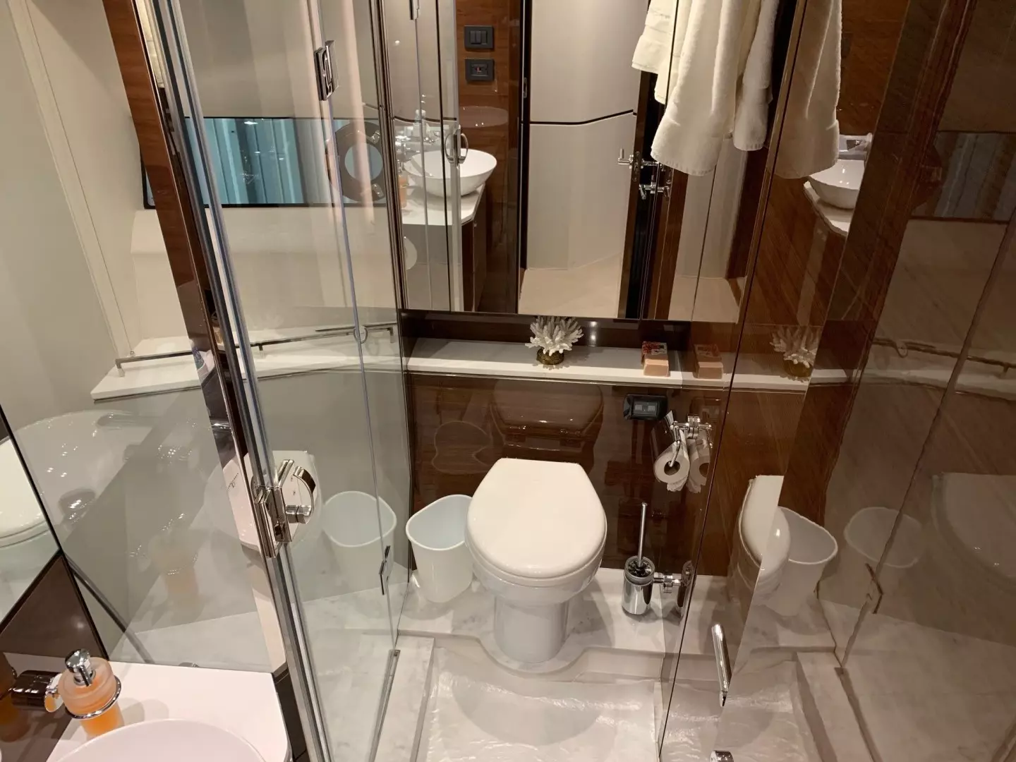 Princess S65 Sportbridge-2017-Out A Here Long Island-New York-United StatesGuest Head 1353740