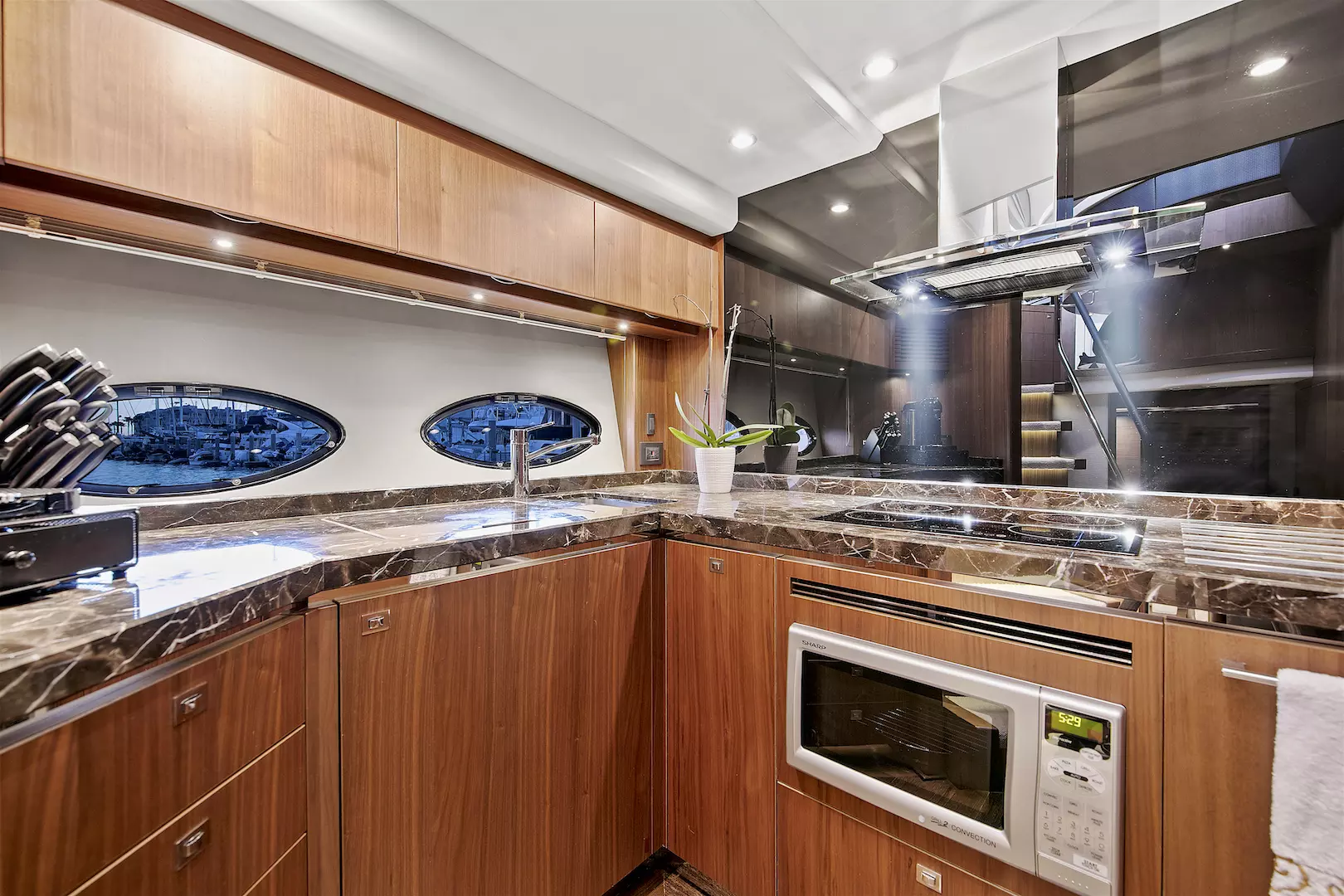 Princess V72-2014-BREATHLESS Marina Del Rey-California-United StatesGalley 1348541