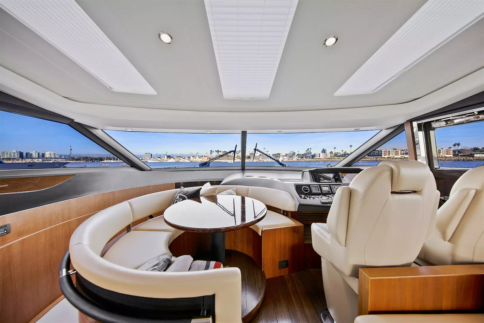 Princess V72-2014-BREATHLESS Marina Del Rey-California-United StatesDinette/ Helm Station  1348513