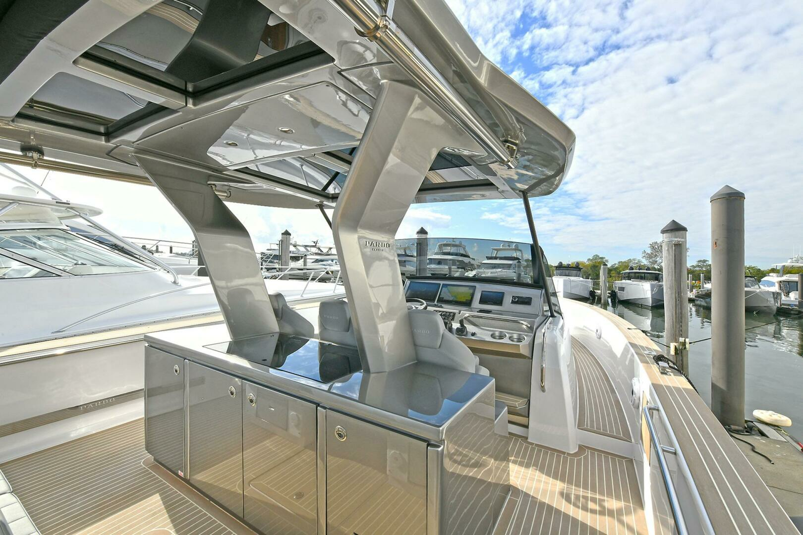 Pardo Yachts 43 Walkaround-2024-AVAILABLE NOW  Staten Island-New York-United States 3948451