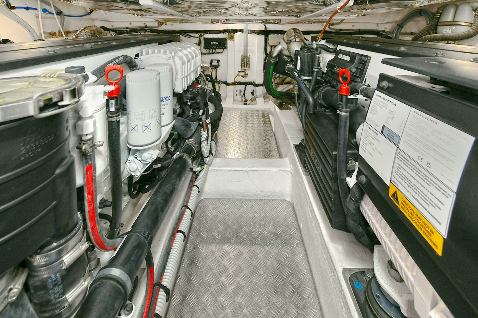 Pardo Yachts 43 Walkaround-2024-AVAILABLE NOW  Staten Island-New York-United States 3948483