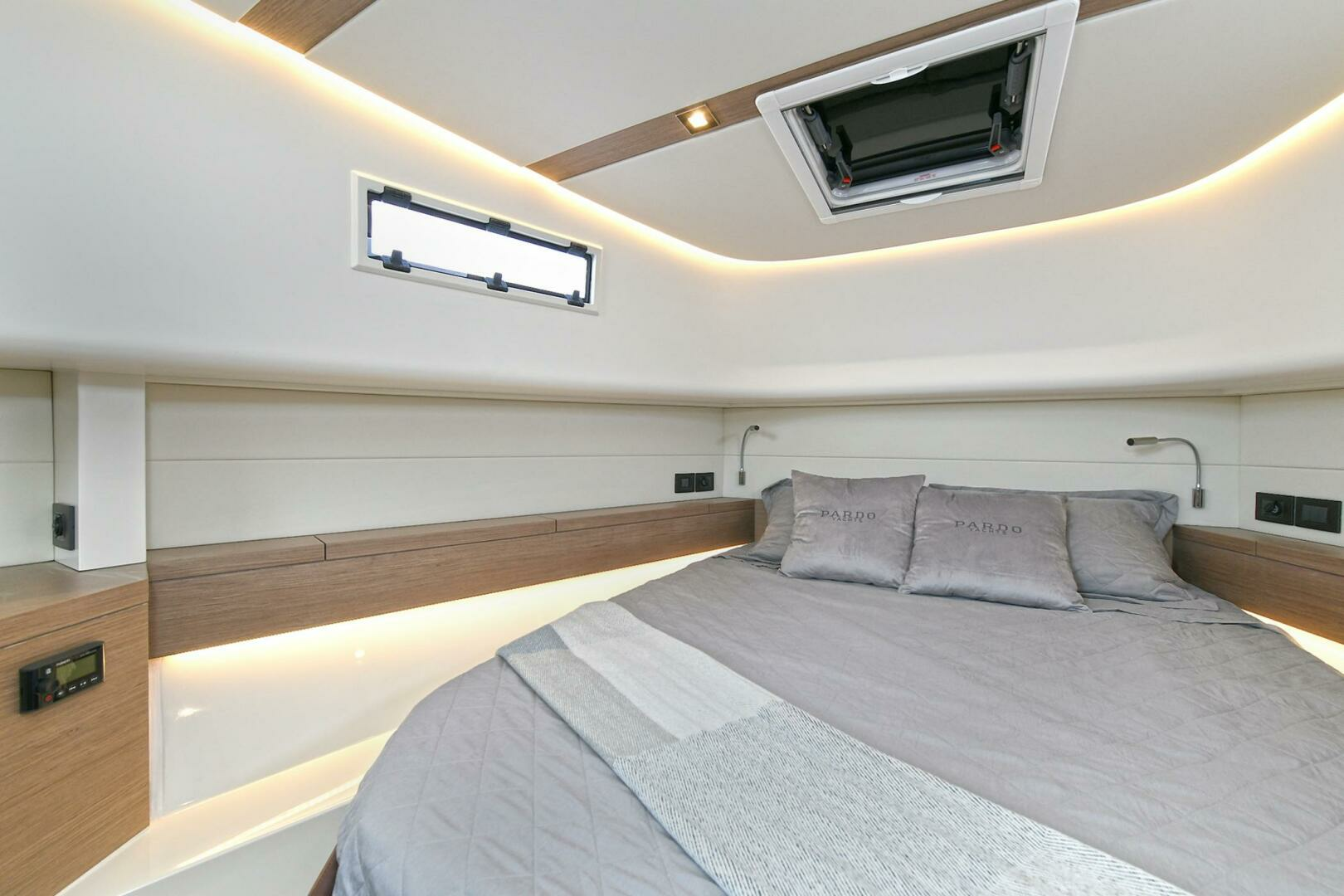Pardo Yachts 43 Walkaround-2024-AVAILABLE NOW  Staten Island-New York-United States 3948416