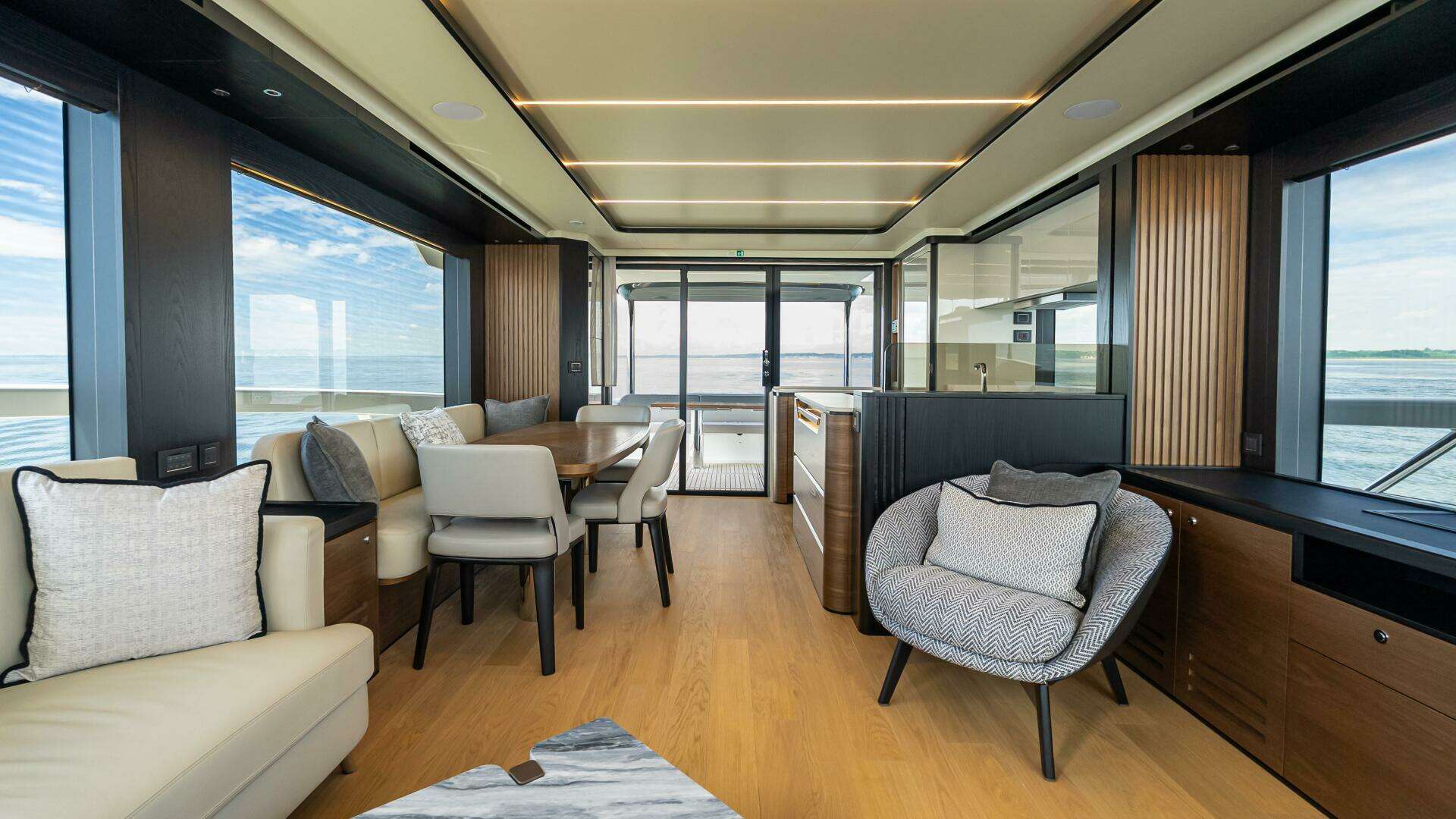 Absolute Navetta 64-2025-IN STOCK  IMMEDIATE DELIVERY Staten Island-New York-United States 5313046