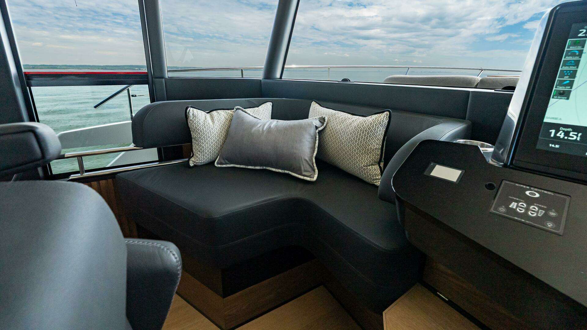 Absolute Navetta 64-2025-IN STOCK  IMMEDIATE DELIVERY Staten Island-New York-United States 5313045