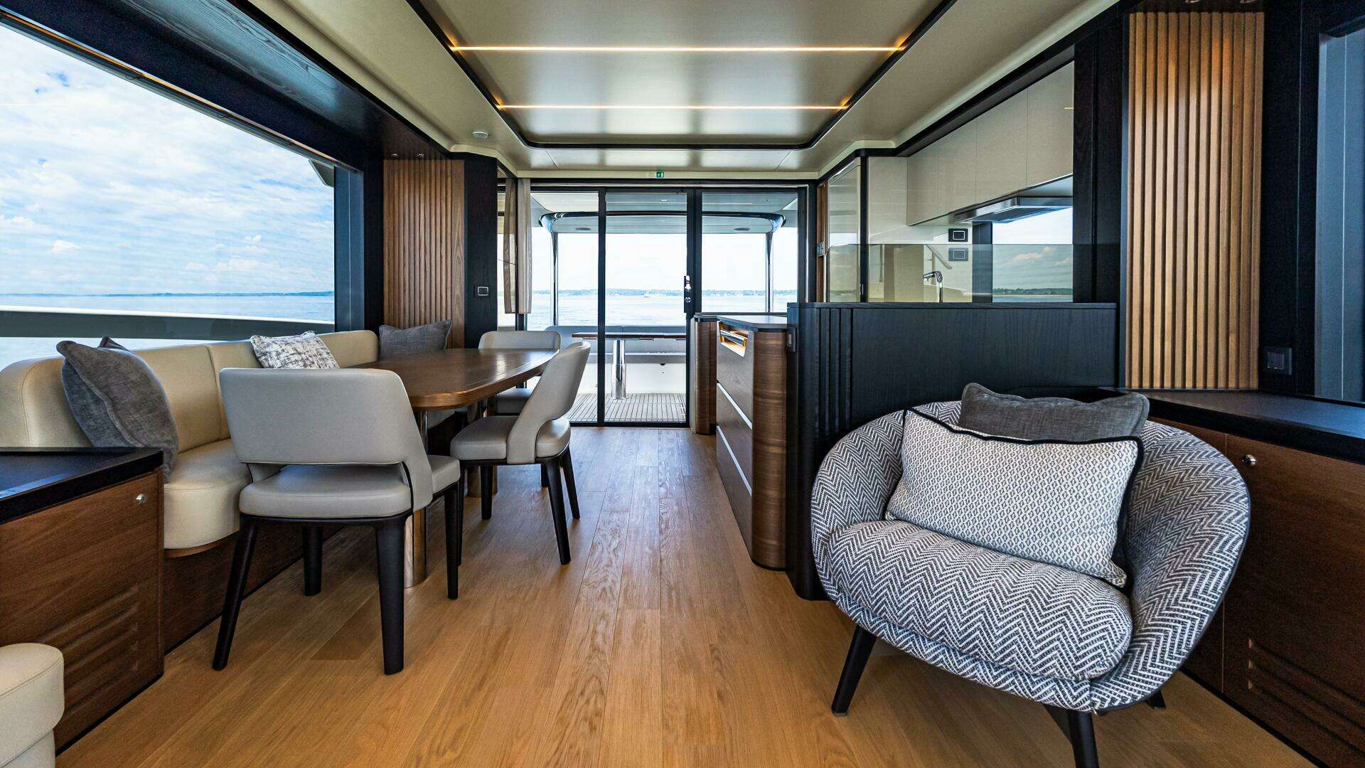 Absolute Navetta 64-2025-IN STOCK  IMMEDIATE DELIVERY Staten Island-New York-United States 5313039