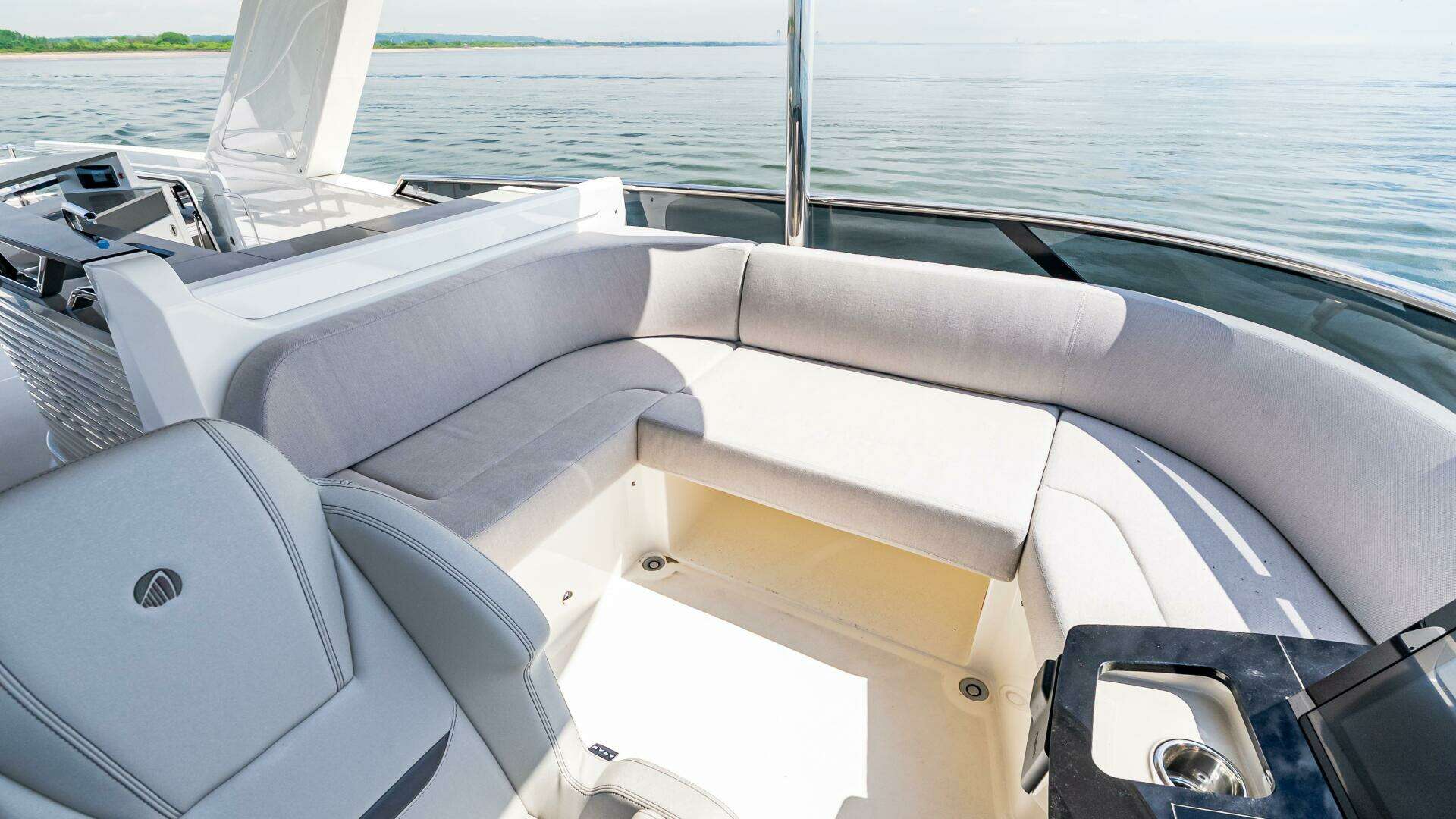 Absolute Navetta 64-2025-IN STOCK  IMMEDIATE DELIVERY Staten Island-New York-United States 5313059