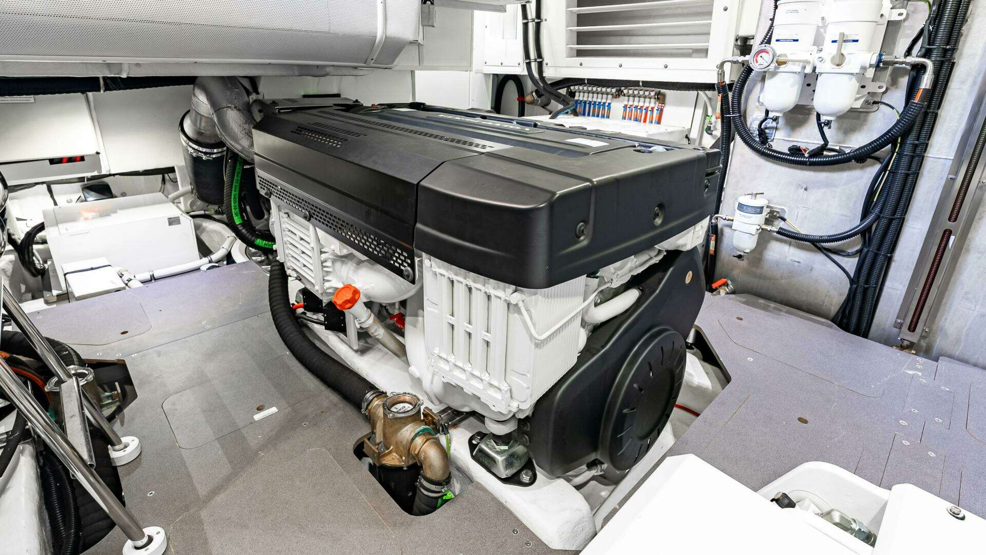 Absolute Navetta 64-2025-IN STOCK  IMMEDIATE DELIVERY Staten Island-New York-United States 5313143